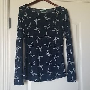 NEW Maurices Sheer Long Sleeve Top with Bow Print